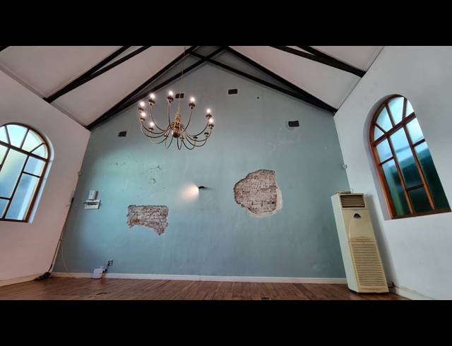 330M² MINI FACTORY FOR SALE IN WOODSTOCK